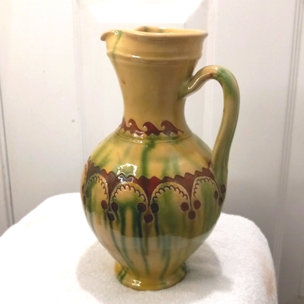 PACO TITO UBEDA Pitcher/VASE Signed with paper. 11.5"
